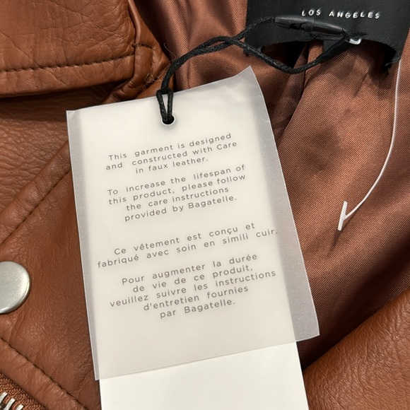 7 for All Mankind Brown Vegan Faux Leather
Moto Jacket sz medium M - Picture 4 of 6